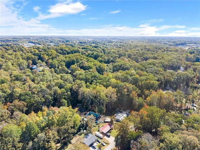 $999,900 | 221 Shallowford Drive, Gainesville, GA 30504