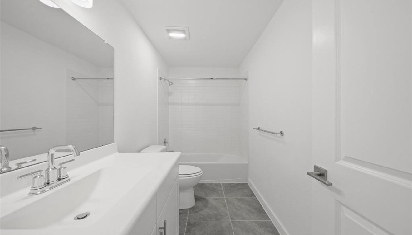 302 Little Spg Court Anahuac, TX 77514 - Photo 19 of 23