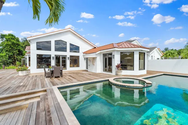 $4,900,000 | 2667 Marseille Drive, Palm Beach Gardens, FL 33410