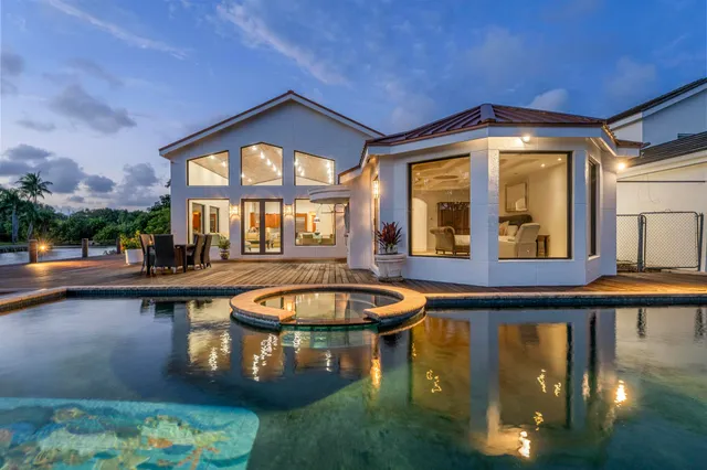 $4,900,000 | 2667 Marseille Drive, Palm Beach Gardens, FL 33410