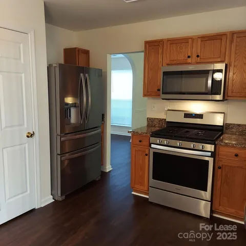 $1,995 | 14333 Carolina Forest Court, Charlotte, NC 28273