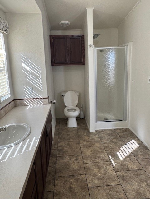 8501 East State Highway 29 Georgetown, TX 78626 - Photo 19 of 24 a bathroom with a sink toilet and shower