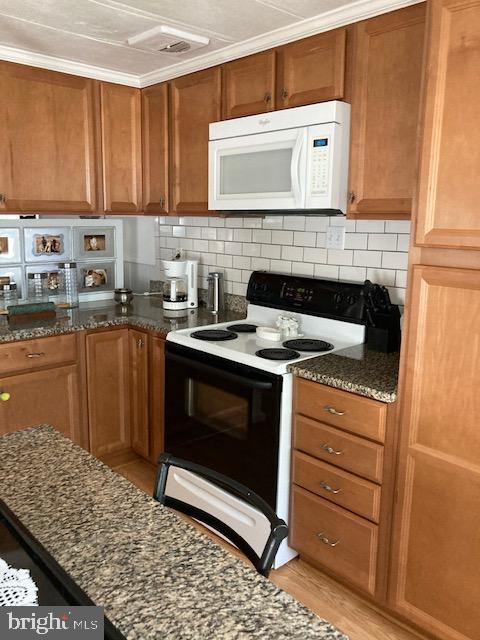 202 Trailway Road Baltimore, MD 21220 - Photo 4 of 47 Gallery Image 4