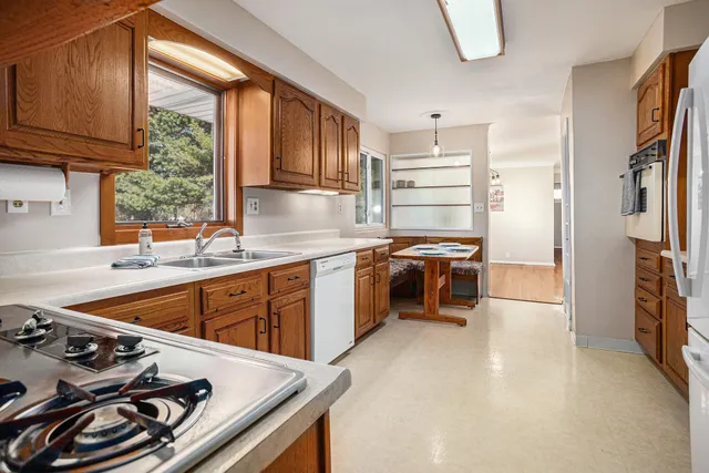 $289,900 | 1803 Prosperity Drive, Portage, MI 49002