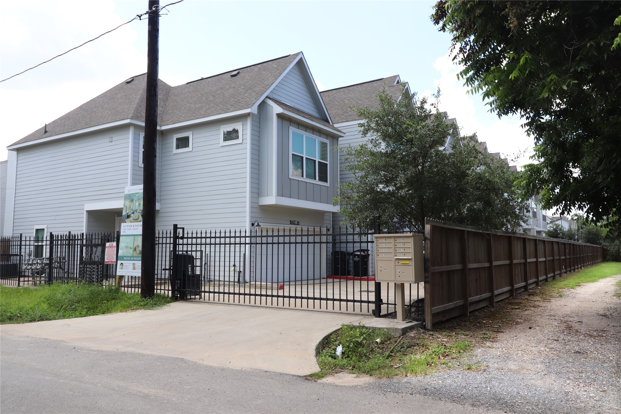 853 Rachel Street Houston, TX 77091 - Photo 11 of 13