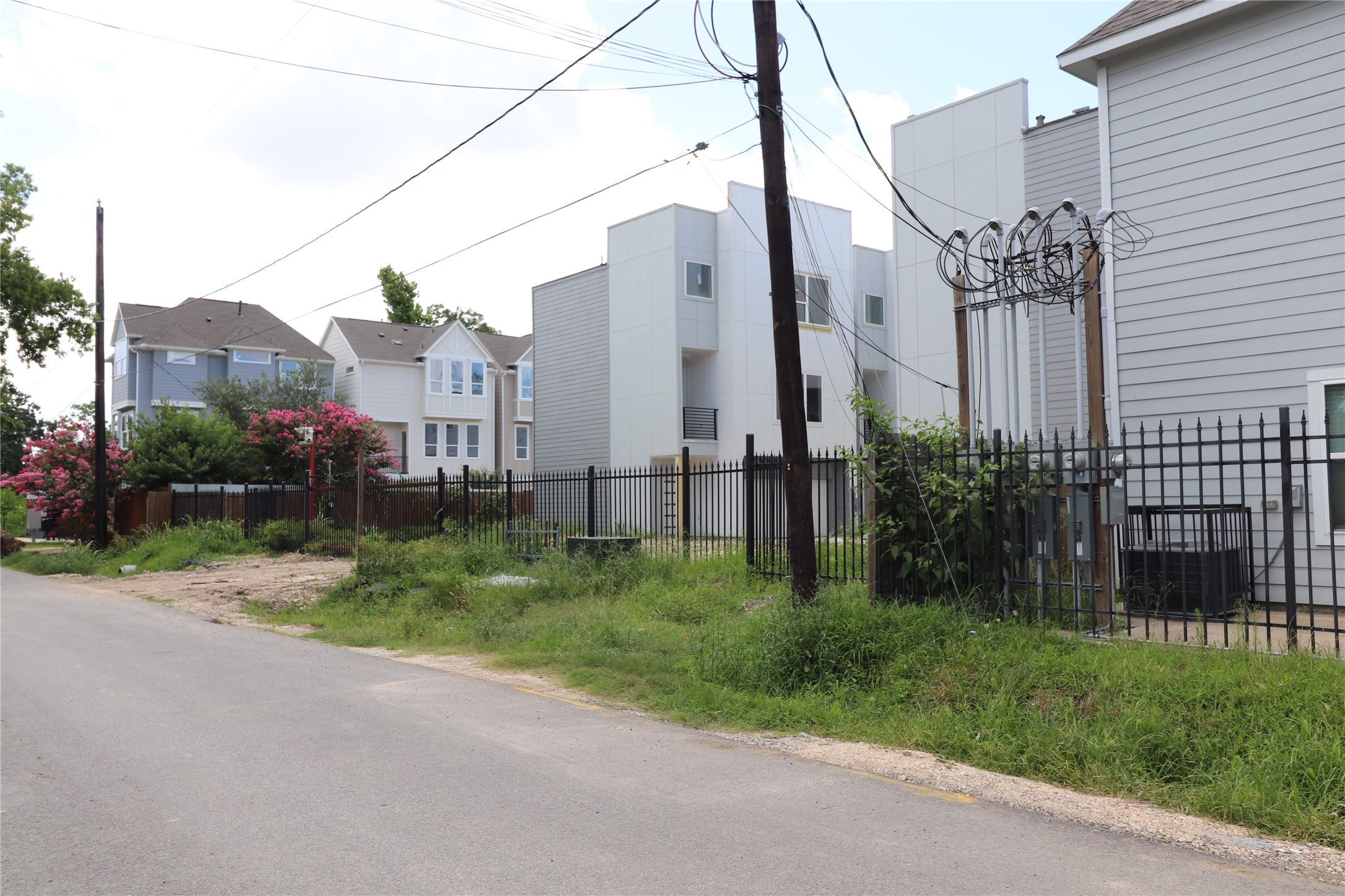 853 Rachel Street Houston, TX 77091 - Photo 12 of 13