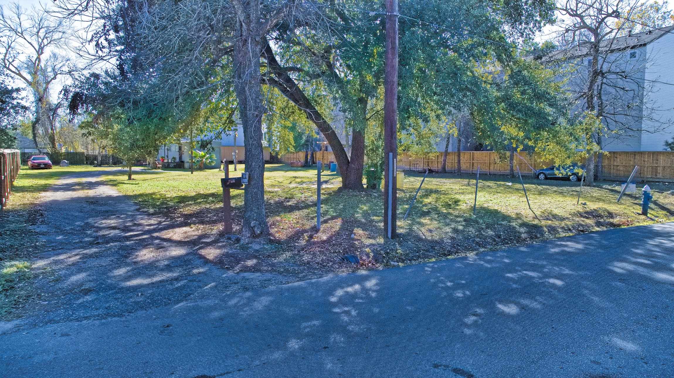 853 Rachel Street Houston, TX 77091 - Photo 10 of 19 This generous lot is level, wide, deep and fenced on 3 sides.