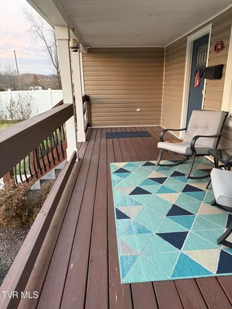 $3,000 | 146 East Park Drive, Unit 5, Kingsport, TN 37660