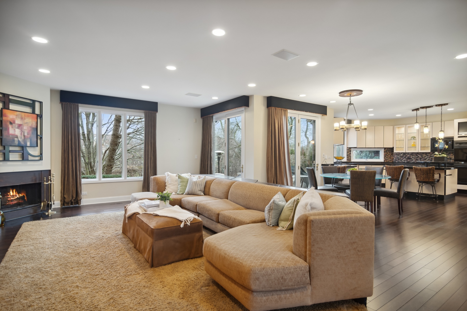 1911 Sheridan Road Buffalo Grove, IL 60089 - Photo 8 of 33 a living room with furniture and a flat screen tv