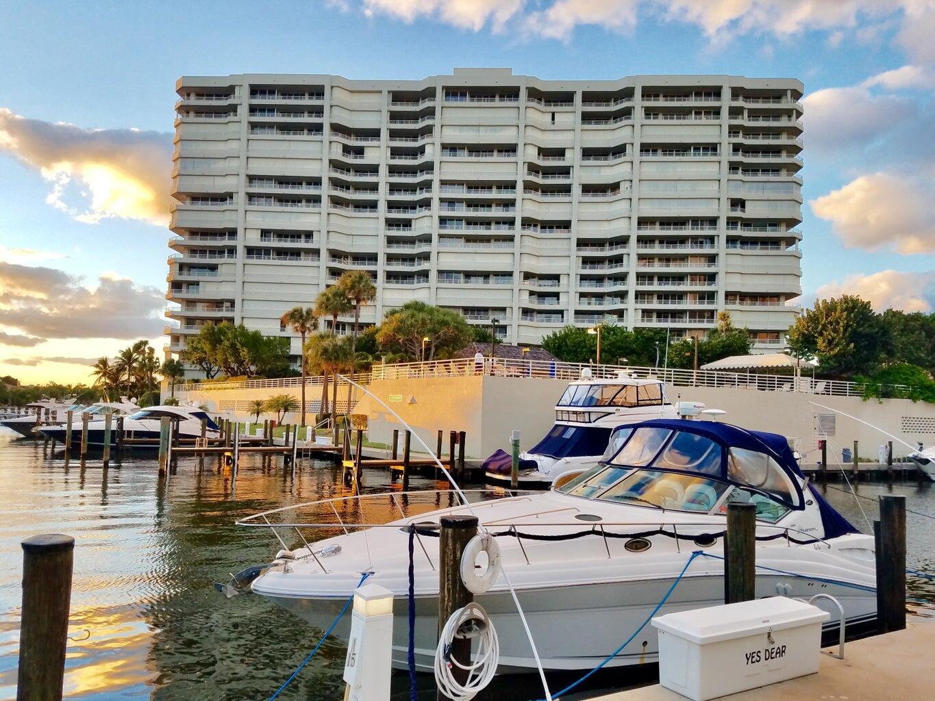 4201 North Ocean Boulevard, Unit C1405 Boca Raton, FL 33431 - Photo 10 of 40 PROTECTED PRIVATE MARINA