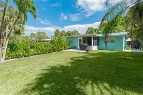 $2,500 | 713 Southeast Stypmann Boulevard, Unit 713, Stuart, FL 34994