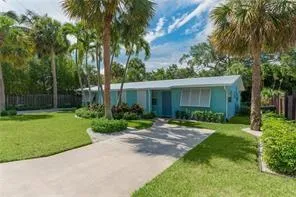 $2,500 | 713 Southeast Stypmann Boulevard, Unit 713, Stuart, FL 34994