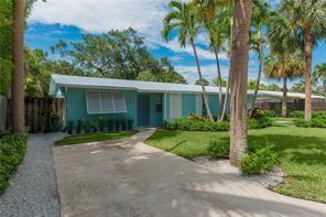 713 Southeast Stypmann Boulevard, Unit 713 Stuart, FL 34994 - Photo 3 of 29