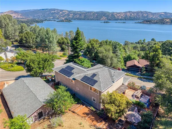 $595,000 | 3310 Riviera W Drive, Kelseyville, CA 95451
