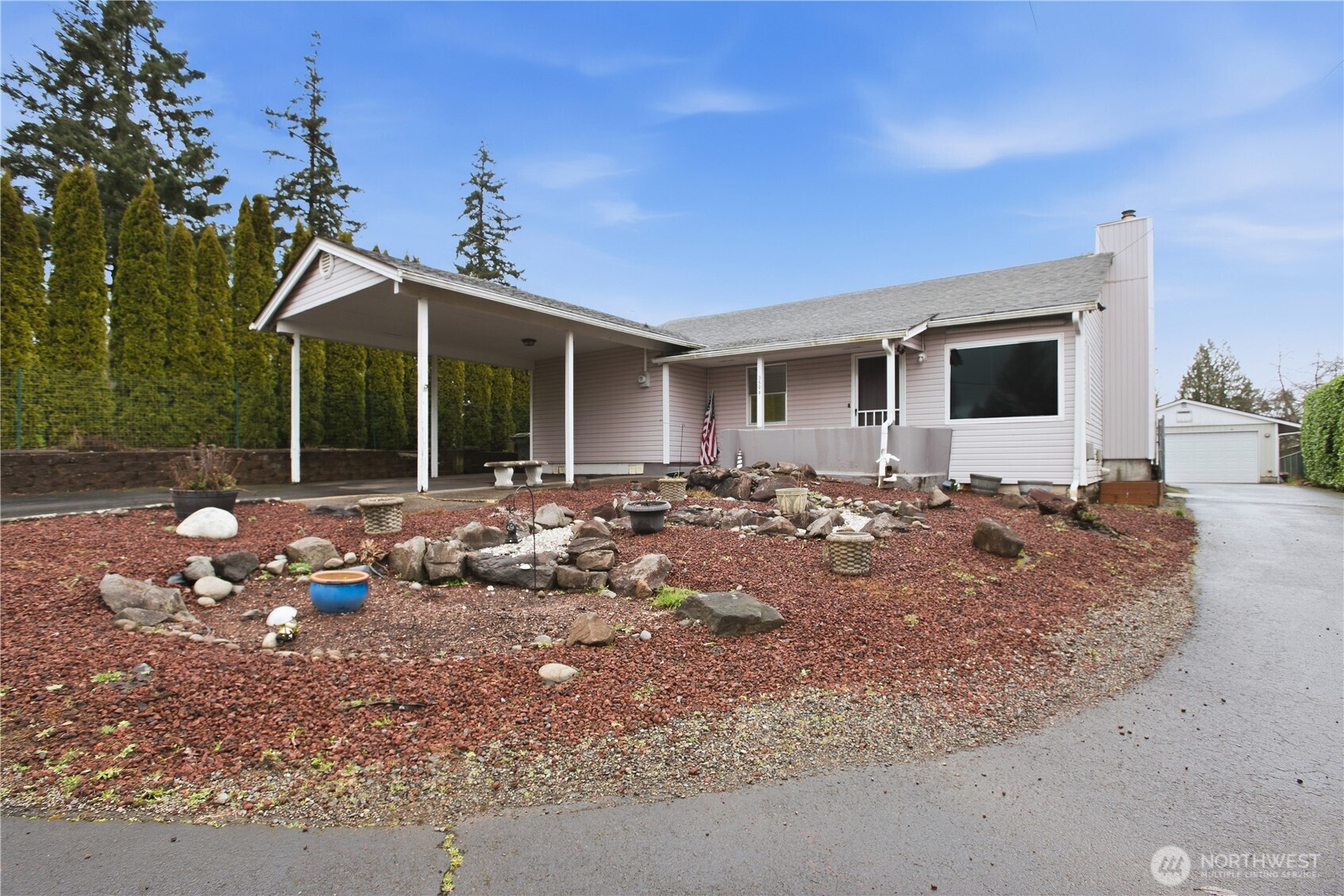 3506 Columbia Heights Road Longview, WA 98632 - Photo 22 of 22 a front view of a house with patio