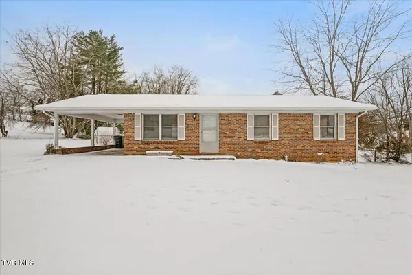 $249,000 | 836 Colonial Road Southwest, Abingdon, VA 24210