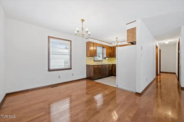 $249,000 | 836 Colonial Road Southwest, Abingdon, VA 24210