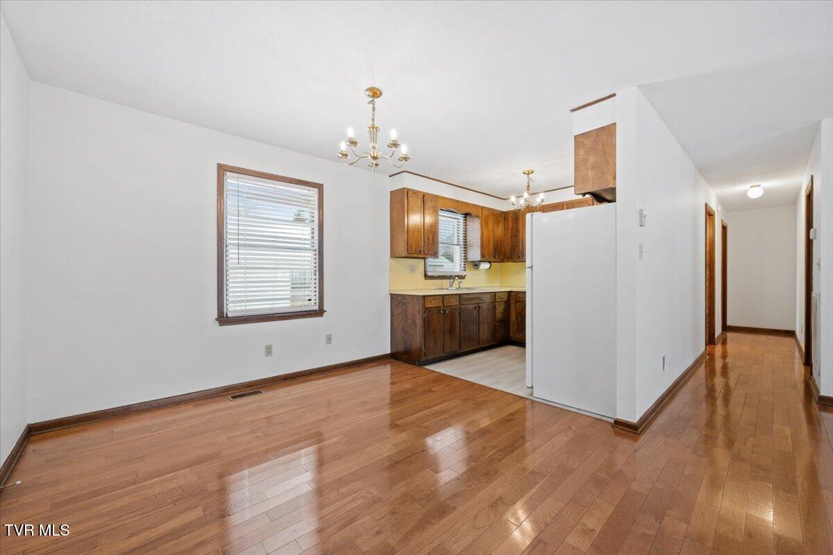 836 Colonial Road Southwest Abingdon, VA 24210 - Photo 16 of 35 16-HPO2251