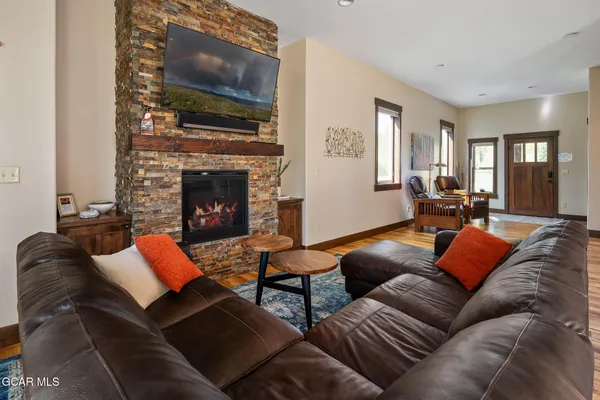 $1,279,500 | 294 Mountain Willow Drive, Fraser, CO 80442