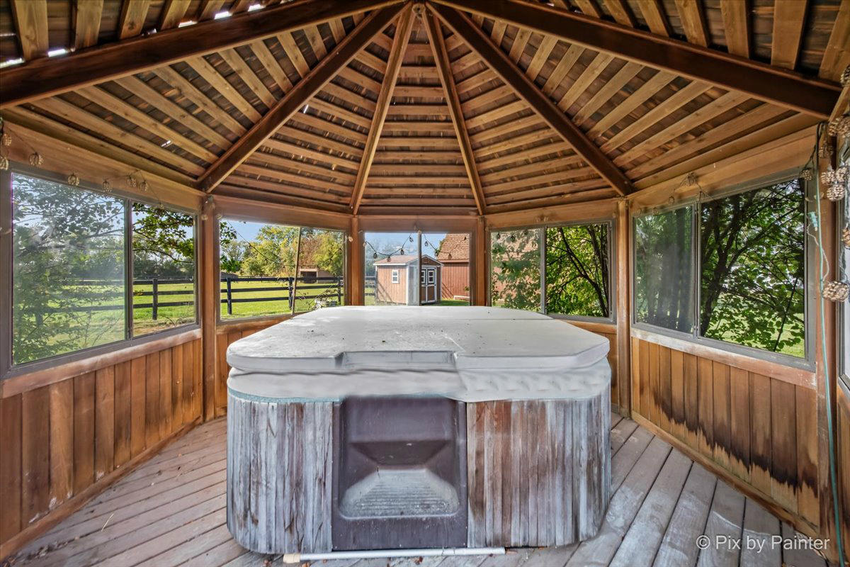 4319 Mc Cauley Road Woodstock, IL 60098 - Photo 32 of 52 a view of a deck on the house