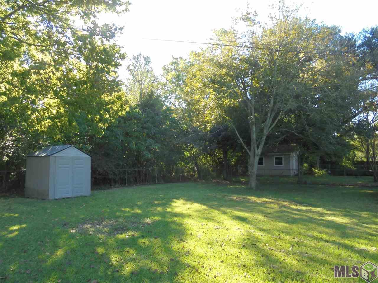2111 Cedarcrest Avenue Baton Rouge, LA 70816 - Photo 15 of 16 Gallery Image 15