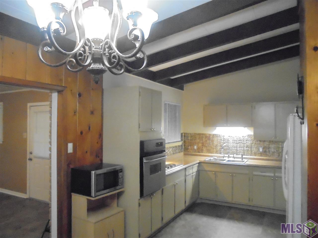 2111 Cedarcrest Avenue Baton Rouge, LA 70816 - Photo 2 of 16 Gallery Image 2