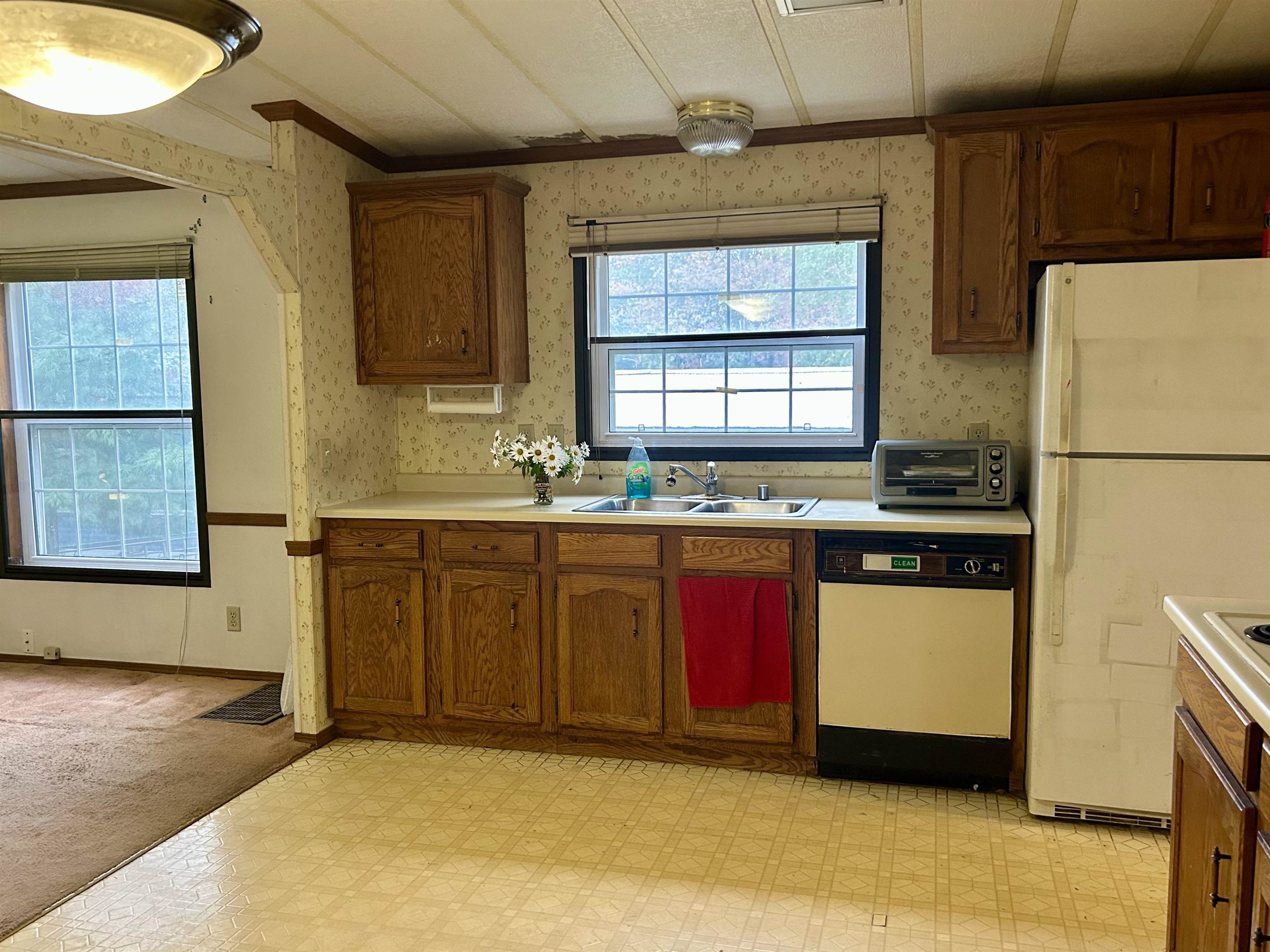 28 Wayland Circle Exeter, NH 03833 - Photo 7 of 30