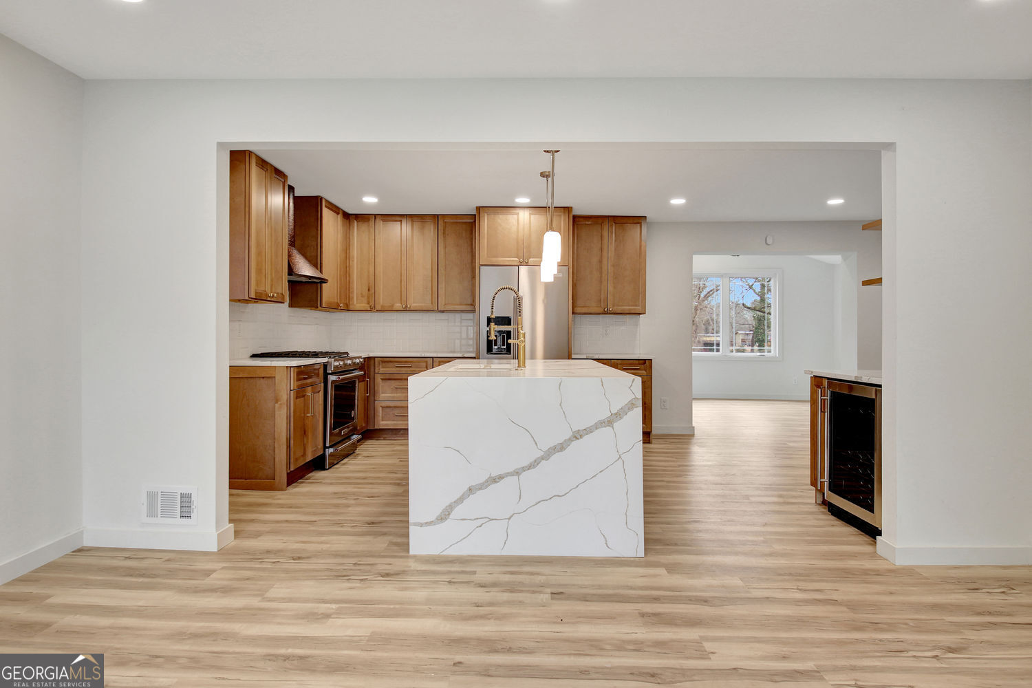 183 Pine Street Northeast Fairburn, GA 30213 - Photo 13 of 68