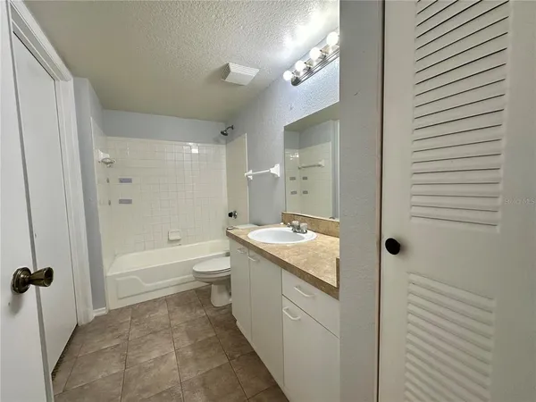 $1,575 | 1610 Columbia Arms Circle, Unit 131, Kissimmee, FL 34741