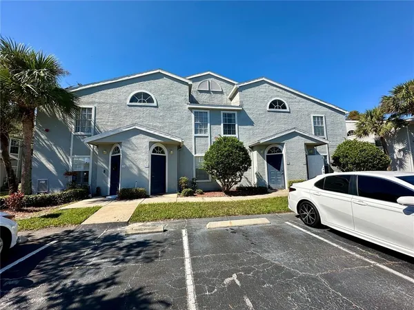 $1,575 | 1610 Columbia Arms Circle, Unit 131, Kissimmee, FL 34741