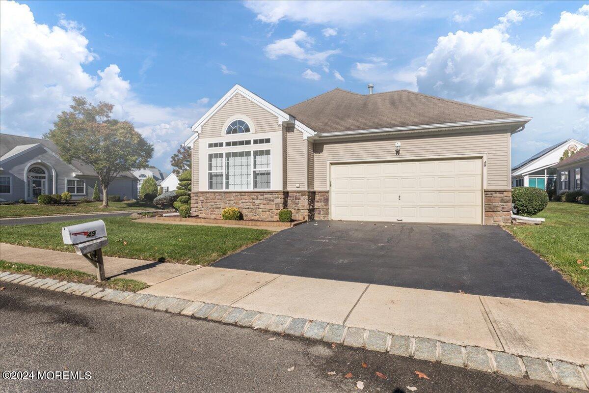 49 Drayton Road Manchester Township, NJ 08759 - Photo 3 of 64 55-49DraytonRd0055