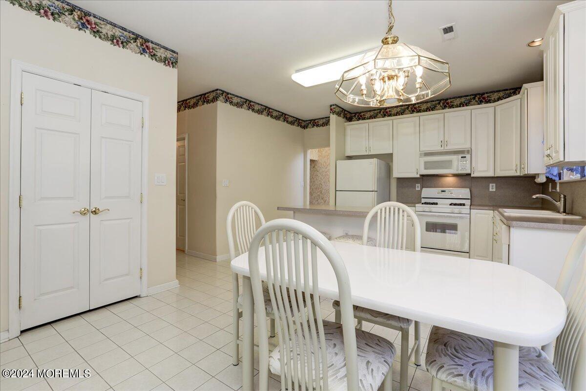 49 Drayton Road Manchester Township, NJ 08759 - Photo 41 of 64 37-49DraytonRd0037