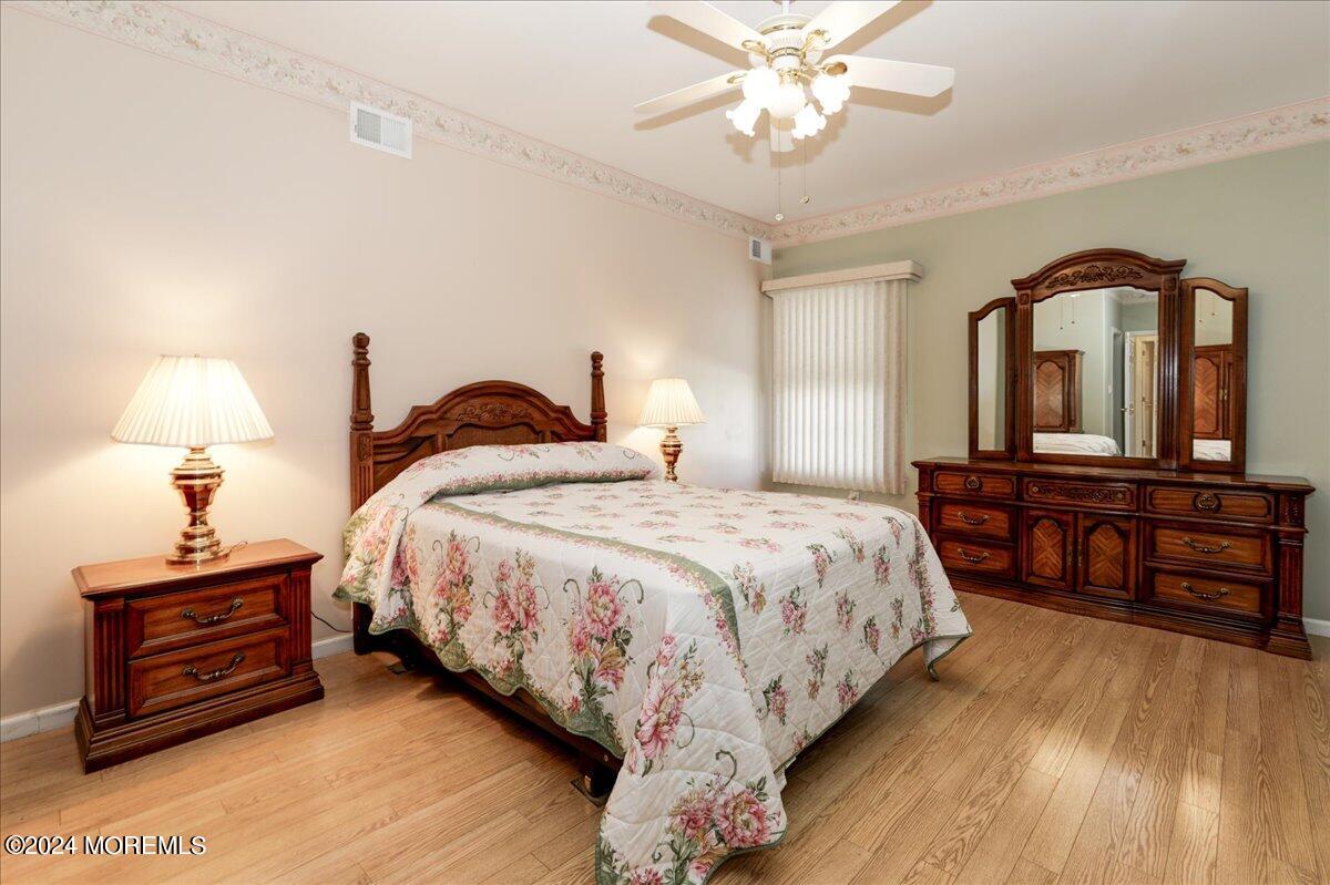 49 Drayton Road Manchester Township, NJ 08759 - Photo 46 of 64 42-49DraytonRd0042