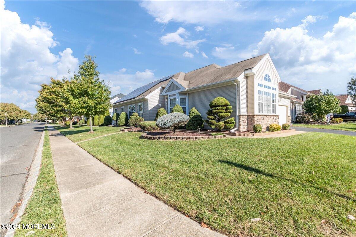 49 Drayton Road Manchester Township, NJ 08759 - Photo 7 of 64 09-49DraytonRd0009