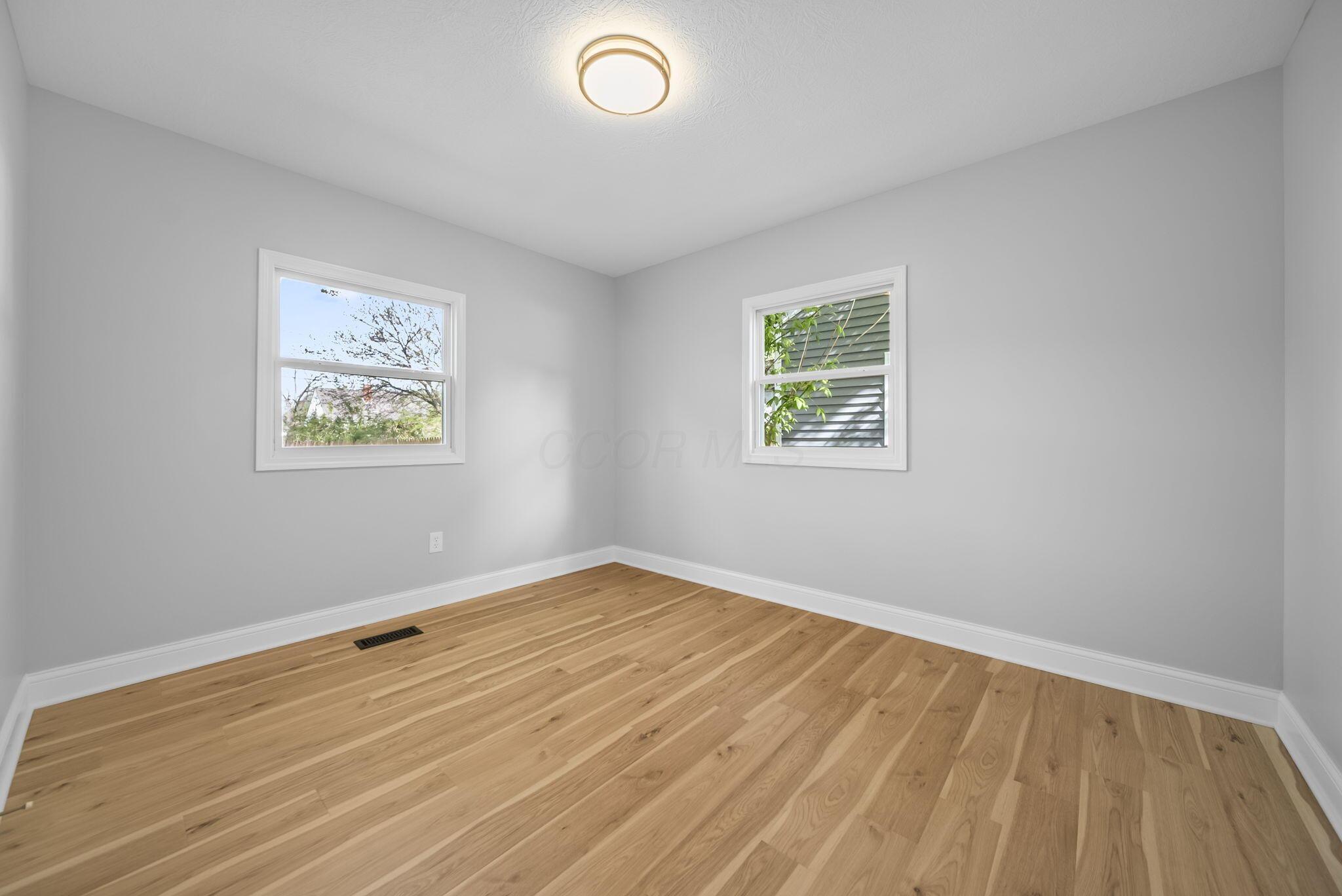 2555 Howey Road Columbus, OH 43211 - Photo 18 of 44 Gallery Image 18