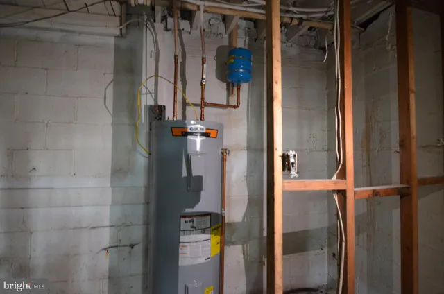 $669,900 | 206 Shaw Avenue, Silver Spring, MD 20904