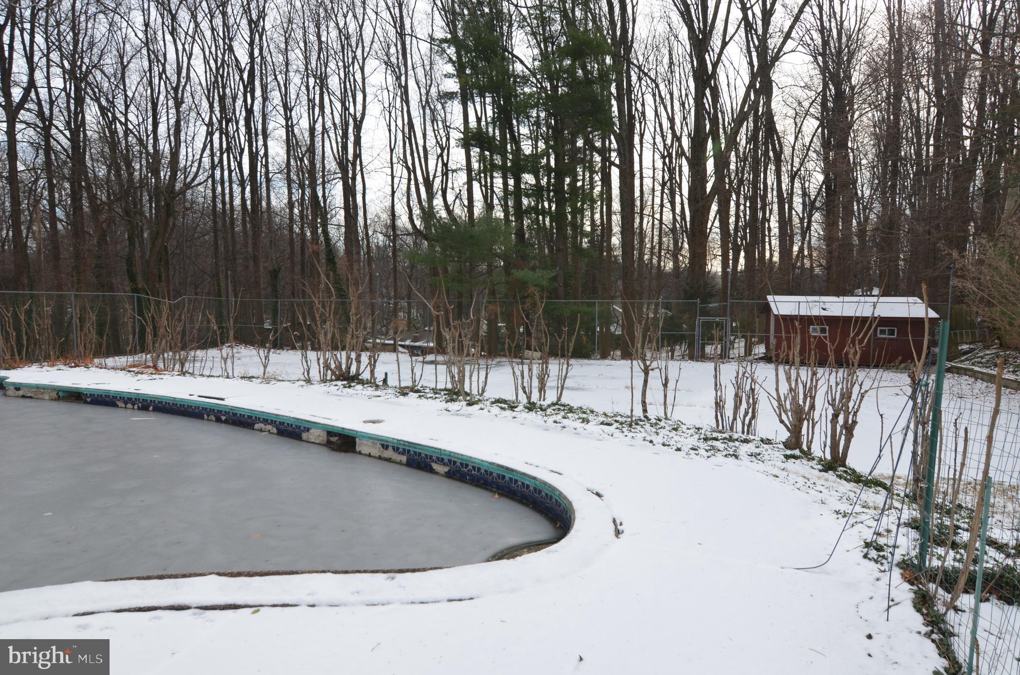 206 Shaw Avenue Silver Spring, MD 20904 - Photo 9 of 35 a view of outdoor space and yard