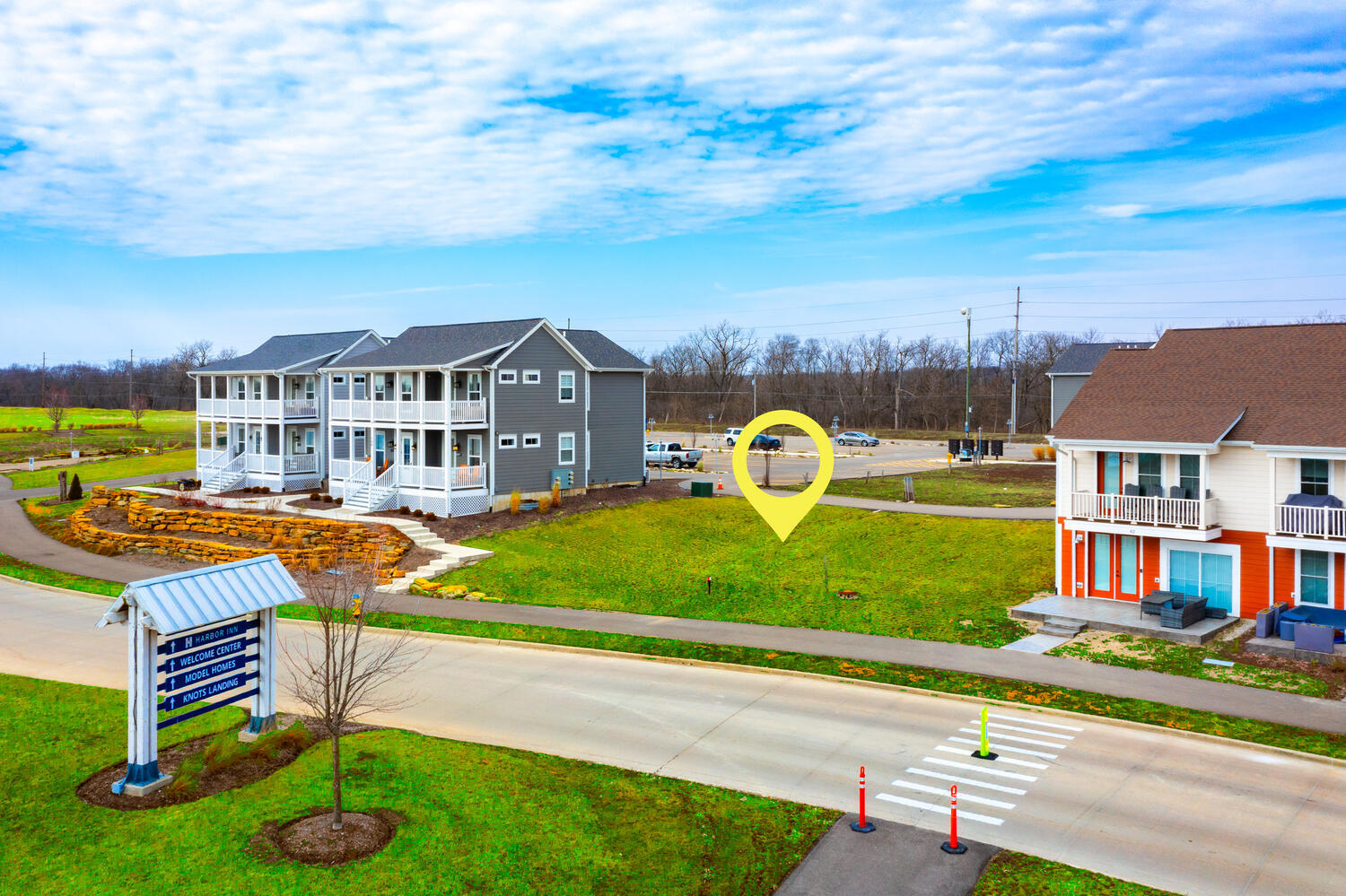 100 Great Loop E Drive, Unit 44 Ottawa, IL 61350 - Photo 2 of 11 an aerial view of a house with swimming pool garden and barbeque oven