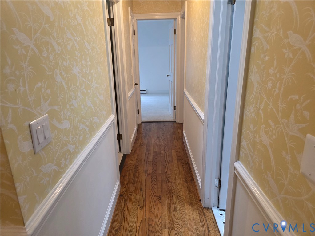 741 Furrs Mill Road Lexington, VA 24450 - Photo 9 of 29 Entry Hall