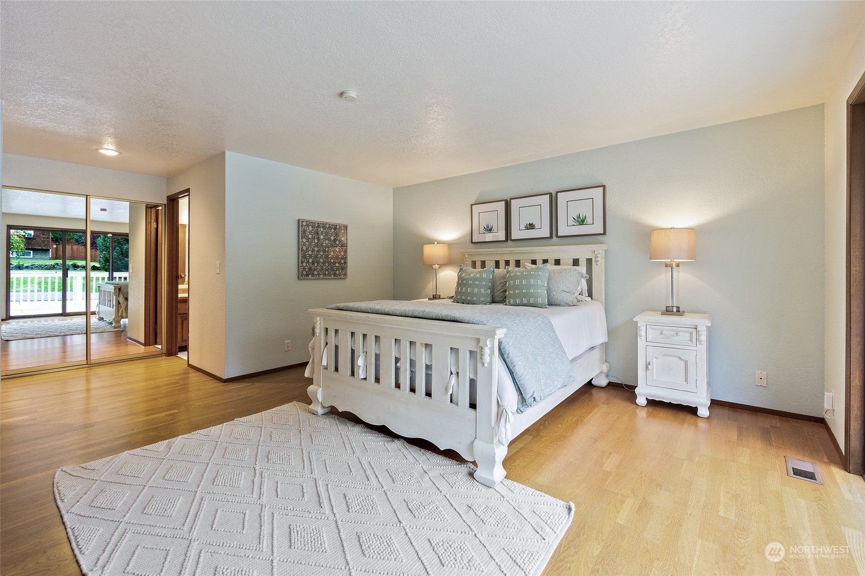 19918 89th Place West Edmonds, WA 98026 - Photo 16 of 40 Gallery Image 16