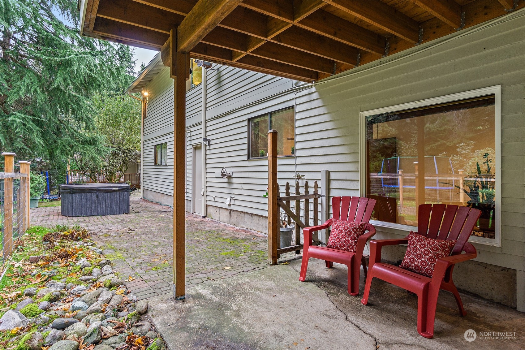 19918 89th Place West Edmonds, WA 98026 - Photo 36 of 40 Gallery Image 36