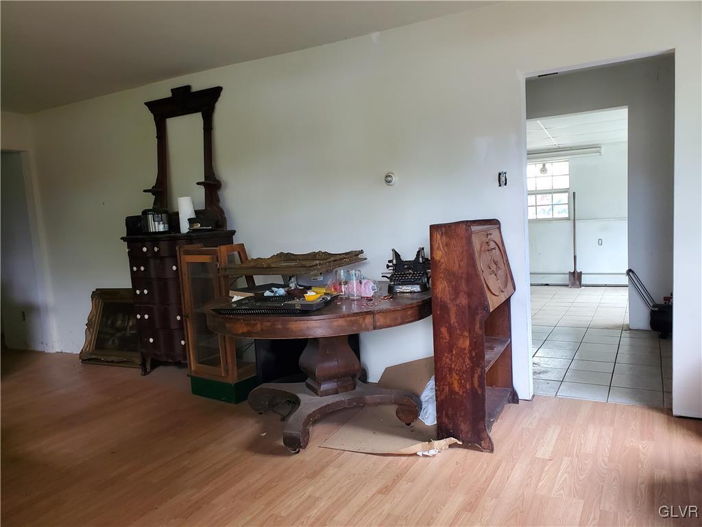 733 County Line Road Horsham, PA 19044 - Photo 4 of 15