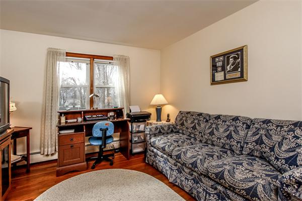 19 Birch Road Holliston, MA 01746 - Photo 16 of 30 Gallery Image 16