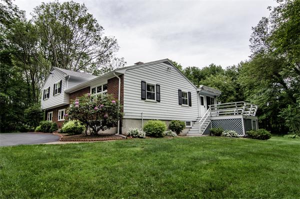 19 Birch Road Holliston, MA 01746 - Photo 2 of 30 Gallery Image 2