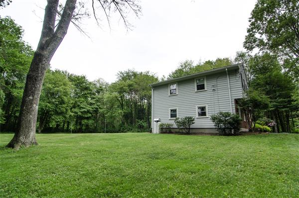 19 Birch Road Holliston, MA 01746 - Photo 3 of 30 Gallery Image 3