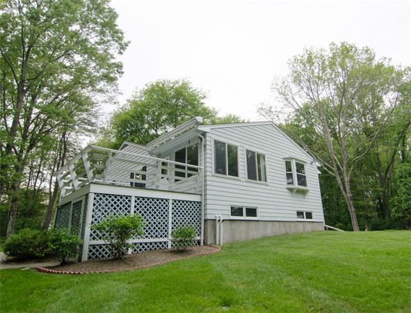 19 Birch Road Holliston, MA 01746 - Photo 5 of 30 Gallery Image 5