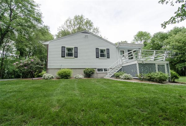 19 Birch Road Holliston, MA 01746 - Photo 7 of 30 Gallery Image 7