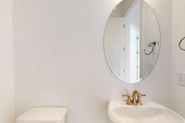 $448,990 | 804 Boise Drive, Leander, TX 78641