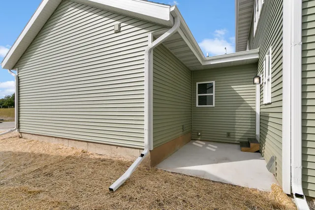 $479,900 | 2811 Crinkle Root Drive, Fitchburg, WI 53711