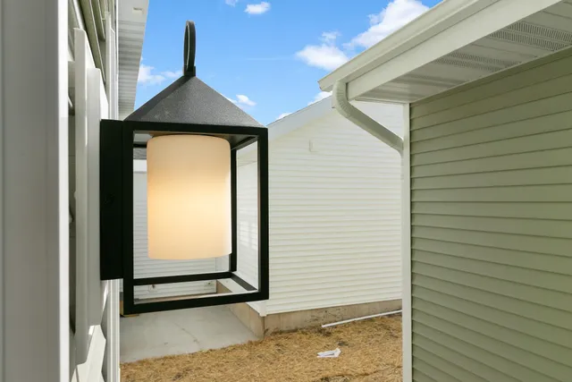 $479,900 | 2811 Crinkle Root Drive, Fitchburg, WI 53711